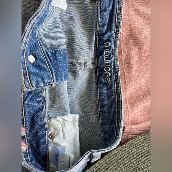 🌞 Maurice’s Denim Mini Skirt - Picture 2 of 2